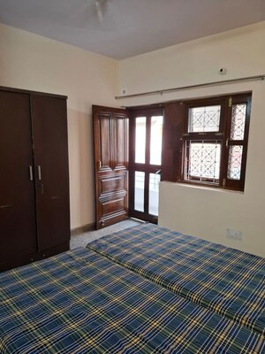 Bedroom in 1 BHK Independent House at Sector 55 – for Rent