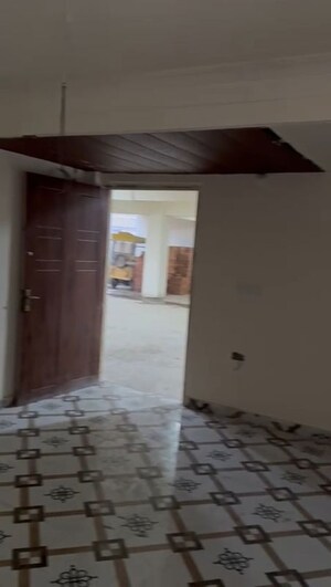 Room in 3 BHK Independent House at Nijampur Malhaur – for Rent
