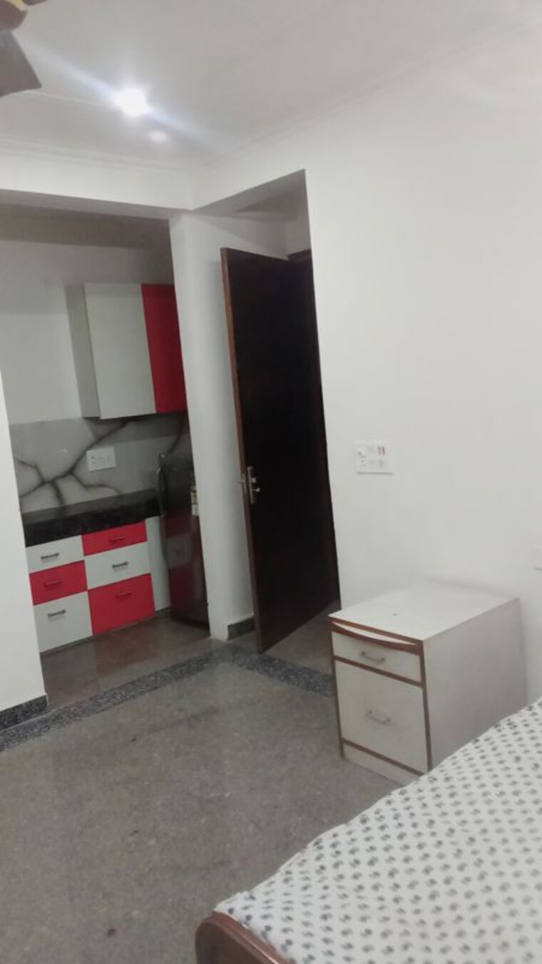 undefined, chattarpur 1 RK 450 Sq.Ft. Builder Floor In Chattarpur Delhi 9866486