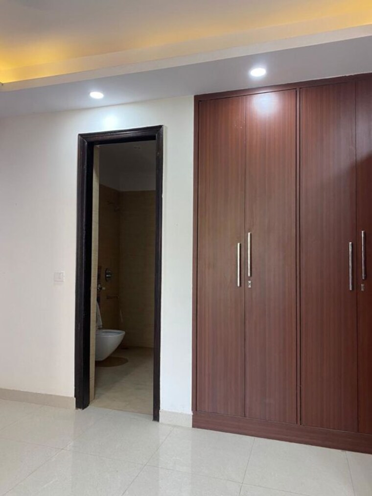 Room, ansal-api-esencia 3 Bedroom 2000 Sq.Ft. Builder Floor In Sector 67 Gurgaon 9866632