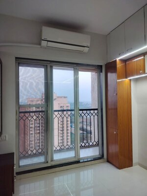 Room in 1 BHK Apartment at Squarefeet Ace Square, Thane West – for Rent