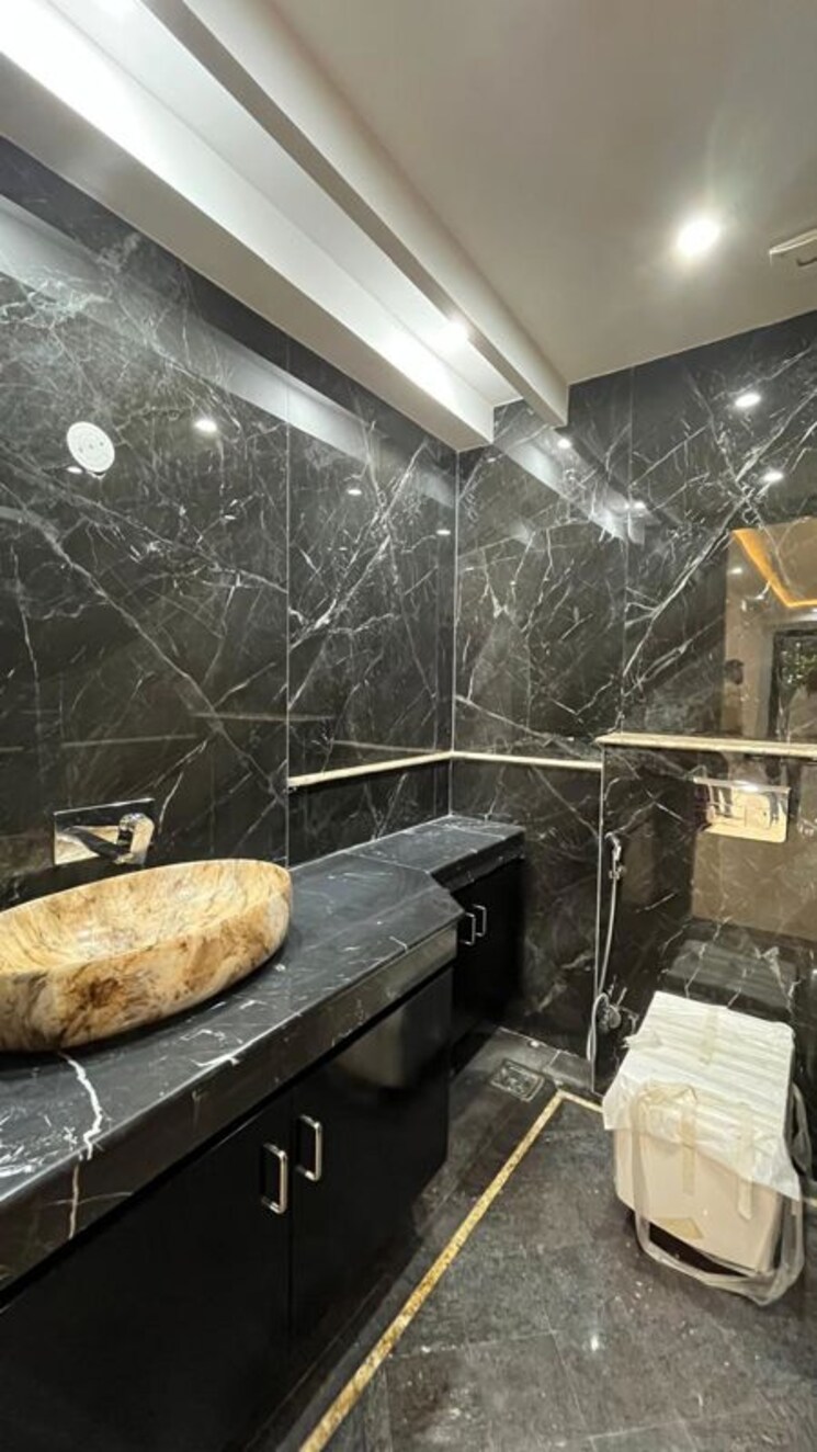 Master Bedroom, dlf-oakwood-estate 3 Bedroom 2250 Sq.Ft. Builder Floor In Dlf Phase ii Gurgaon 9867005