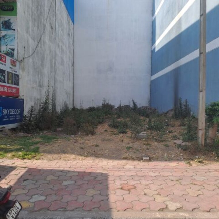 Exterior View, vijay nagar Commercial Showroom 1800 Sq.Ft. In Vijay Nagar Indore 9867015