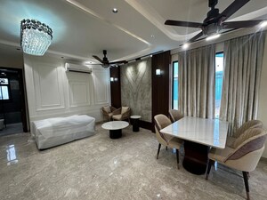 4 BHK Builder Floor For Sale in DLF Atria, Dlf Phase ii