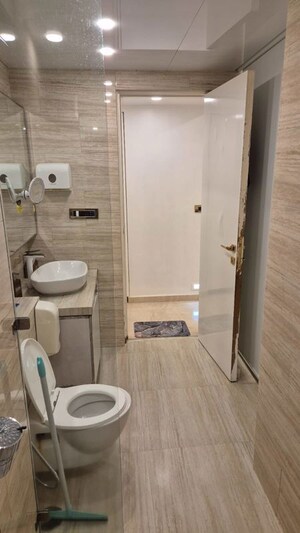 Bathroom in 5 BHK Apartment at Kalpataru Radiance, Goregaon West – for Rent