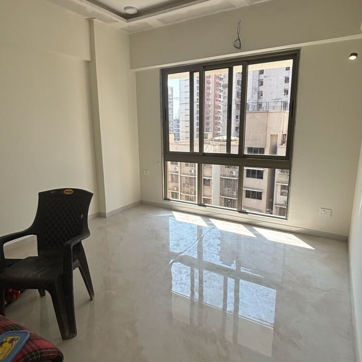 Room, goregaon west 3 Bedroom 1031 Sq.Ft. Apartment In Goregaon West Mumbai 9867109