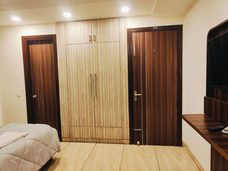 Bedroom, ansal-api-happy-homes 3 Bedroom 263 Sq.Ft. Builder Floor In Sector 42 Gurgaon 9867114