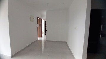 Room in 3 BHK Apartment at Mantra Mirari, Koregaon Park – for Rent