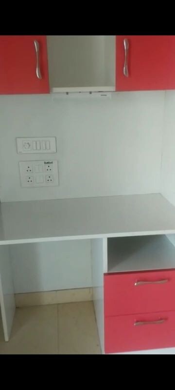 Furnished Amenities in 2 BHK Apartment at Paramount Emotions, Sector 1 Greater Noida – for Rent