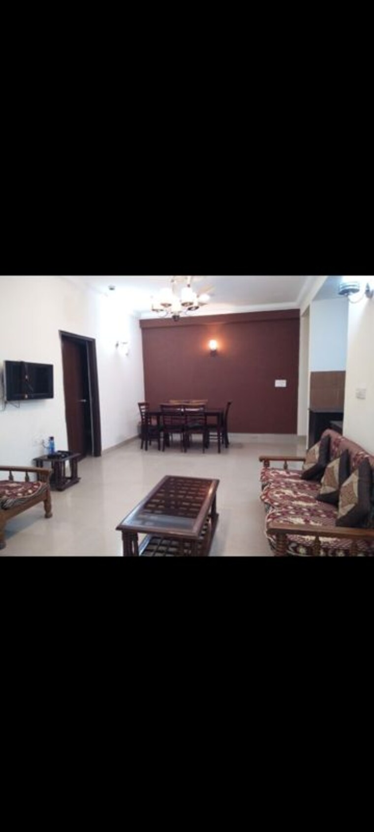 Living Room, antriksh-golf-view 3 Bedroom 1700 Sq.Ft. Apartment In Sector 78 Noida 9867160