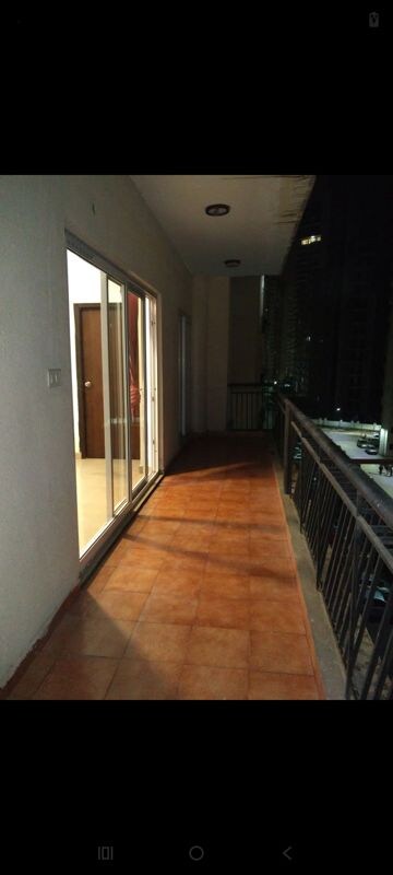 Building Lobby in 3 BHK Apartment at Antriksh Golf View, Sector 78 – for Rent