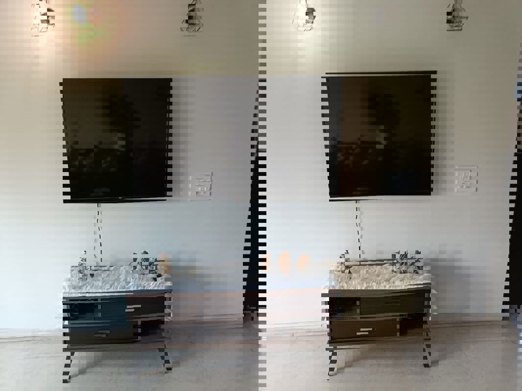 4 BHK + Servant Room,Study Room 400 Sq.Yd. Apartment in Emaar MGF Emerald Hills