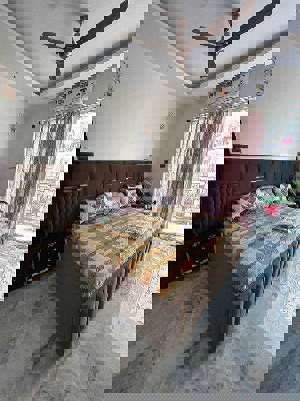 5 BHK + Servant Room Apartment For Rent in Mapsko Royale Ville