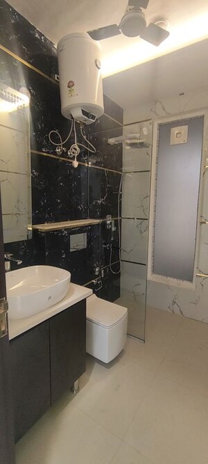 Kitchen in 3.5 BHK Builder Floor at Emaar Marbella, Sector 66 – for Sale