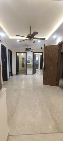 3.5 BHK + Pooja Room,Servant Room,Study Room,Extra Room Builder Floor For Sale in Emaar Marbella