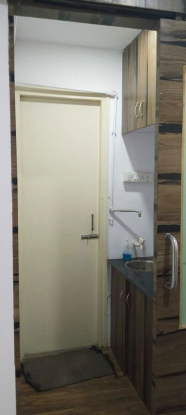 Bathroom, goyal-palladium Commercial Office Space 685 Sq.Ft. In Makarba Ahmedabad 9867384