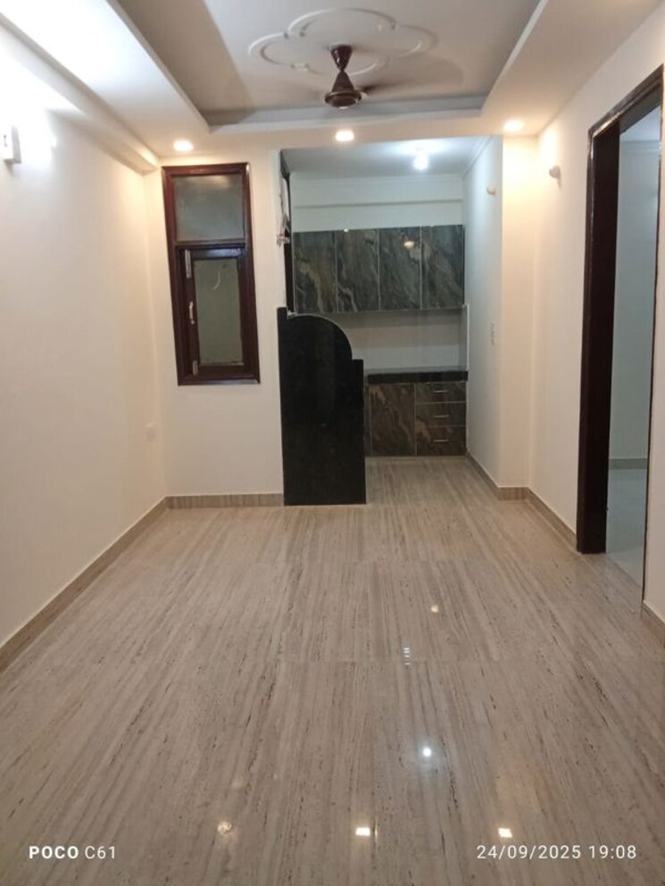 Living Room, maidan garhi 2 Bedroom 663 Sq.Ft. Builder Floor In Maidan Garhi Delhi 9867467