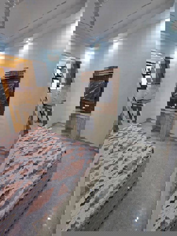 3 BHK + Servant Room 2050 Sq.Ft. Apartment in Orchid Gardens