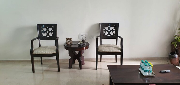 Gym, goregaon west 2.5 Bedroom 950 Sq.Ft. Apartment In Goregaon West Mumbai 9867668