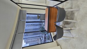  Office Space For Rent in Omaxe Hazratganj, Gomti Nagar