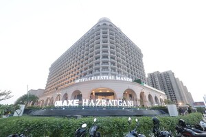  Office Space – Exterior View View at Omaxe Hazratganj, Gomti Nagar - for Rent