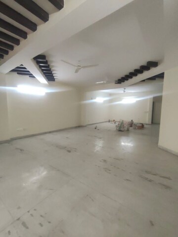 Living Room in 4 BHK Independent House at RWA Apartments Sector 50, Sector 50 – for Rent