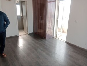 Room in 2 BHK Apartment at Ireo The Corridors, Sector 67a – for Rent