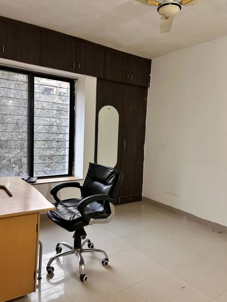 Team Area, goel-ganga-orchard 2 Bedroom 1049 Sq.Ft. Apartment In Mundhwa Pune 9867913