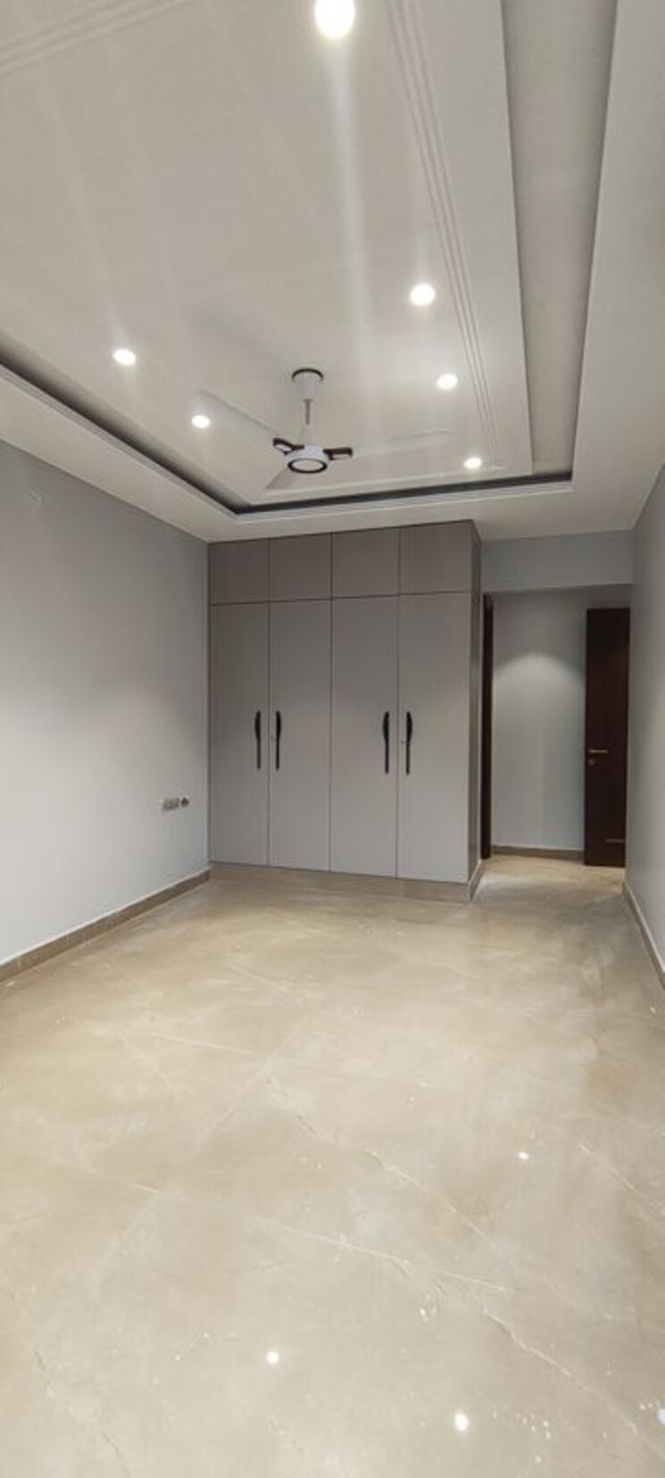 Room, emaar-mgf-emerald-hills 4 Bedroom 350 Sq.Yd. Builder Floor In Sector 65 Gurgaon 9867955