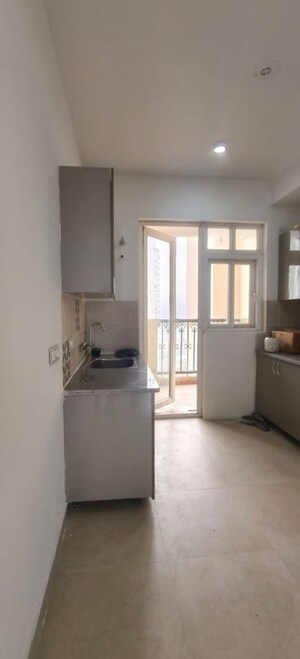 Room in 3.5 BHK Apartment at ATS Triumph, Dhanwapur – for Rent