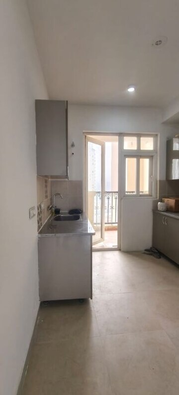 Room in 3.5 BHK Apartment at ATS Triumph, Dhanwapur – for Rent