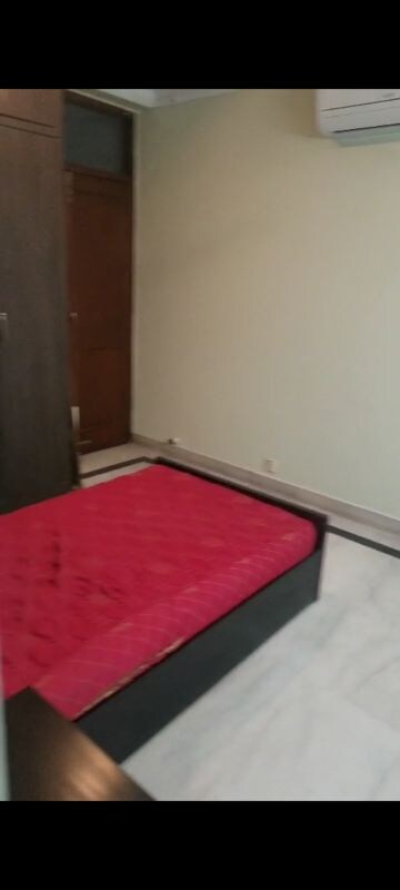 Room in 3 BHK Builder Floor at East Of Kailash – for Rent