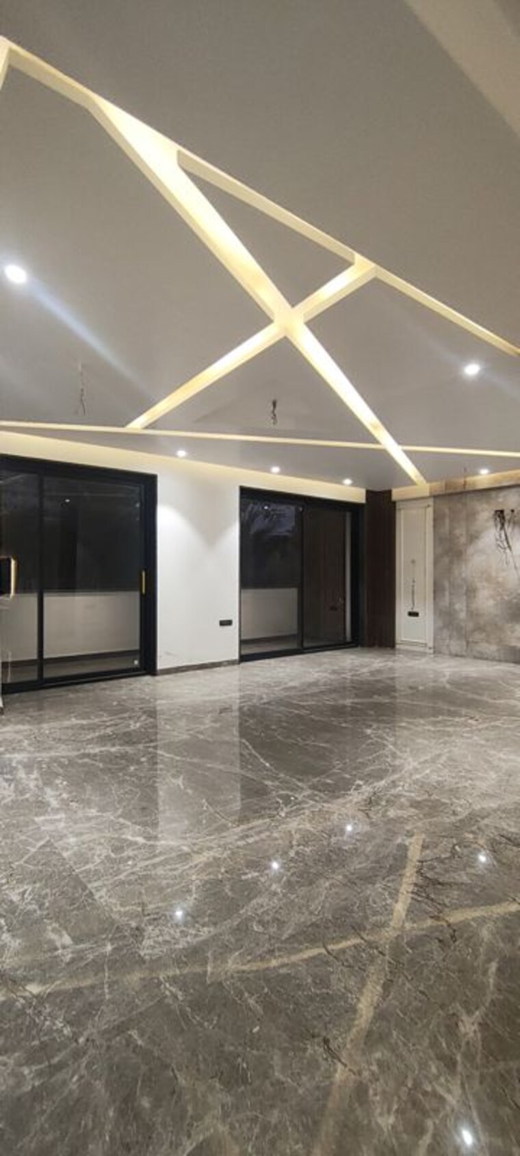 undefined, emaar-mgf-emerald-hills 4 Bedroom 500 Sq.Yd. Builder Floor In Sector 65 Gurgaon 9868122