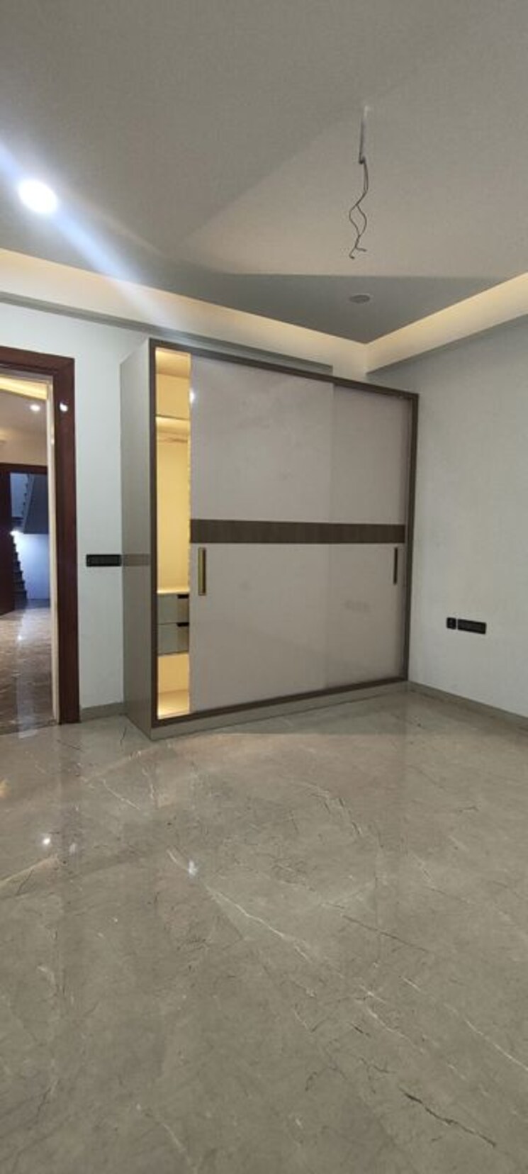 Room, emaar-mgf-emerald-hills 4 Bedroom 500 Sq.Yd. Builder Floor In Sector 65 Gurgaon 9868122