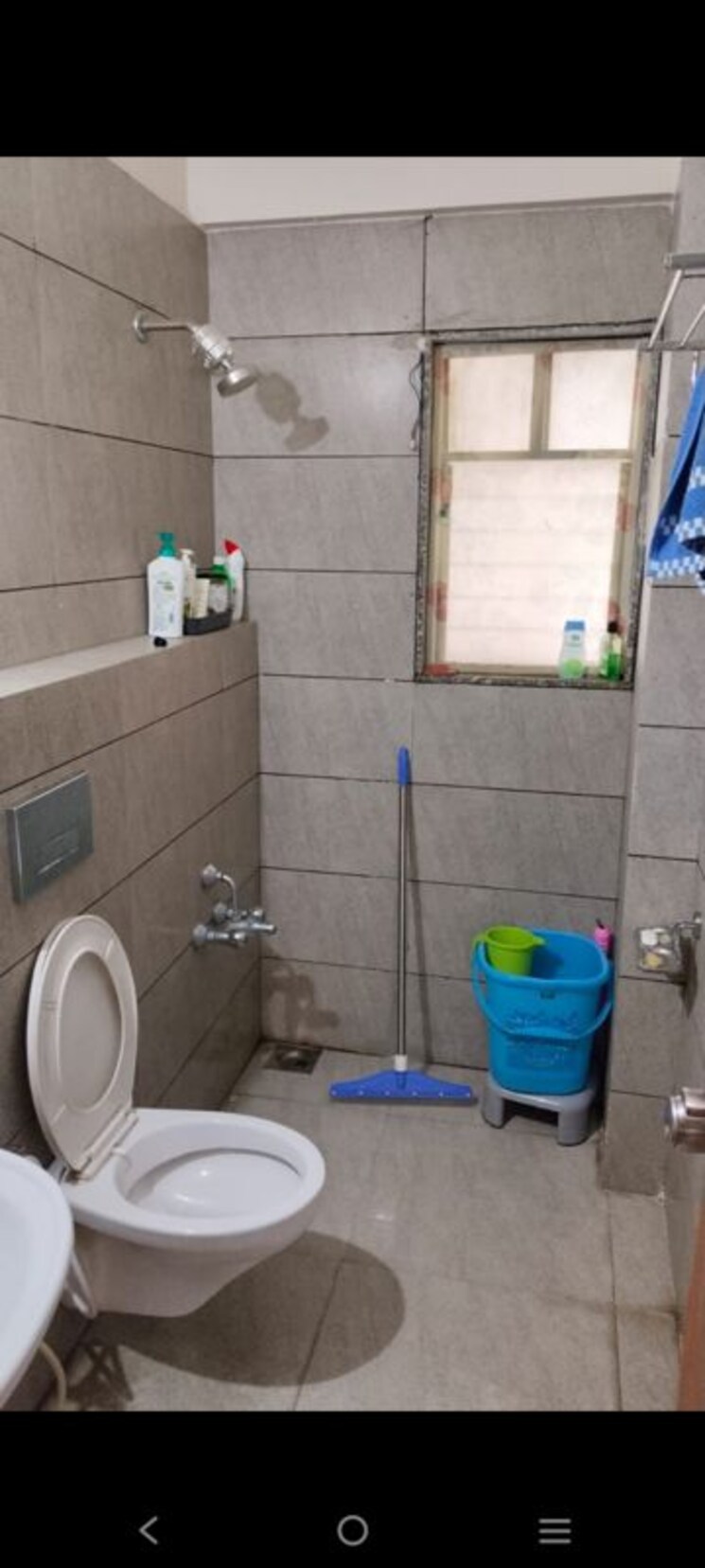 Bathroom, tri-the-evans 3 Bedroom 926 Sq.Ft. Apartment In Chandkheda Ahmedabad 9868143