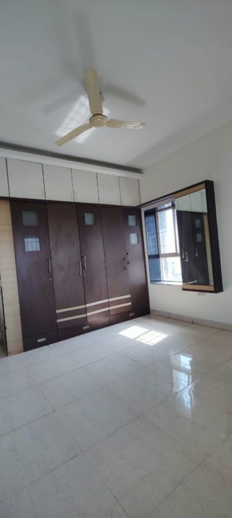 Room, rohan-nilay 3 Bedroom 1250 Sq.Ft. Apartment In Aundh Pune 9868273