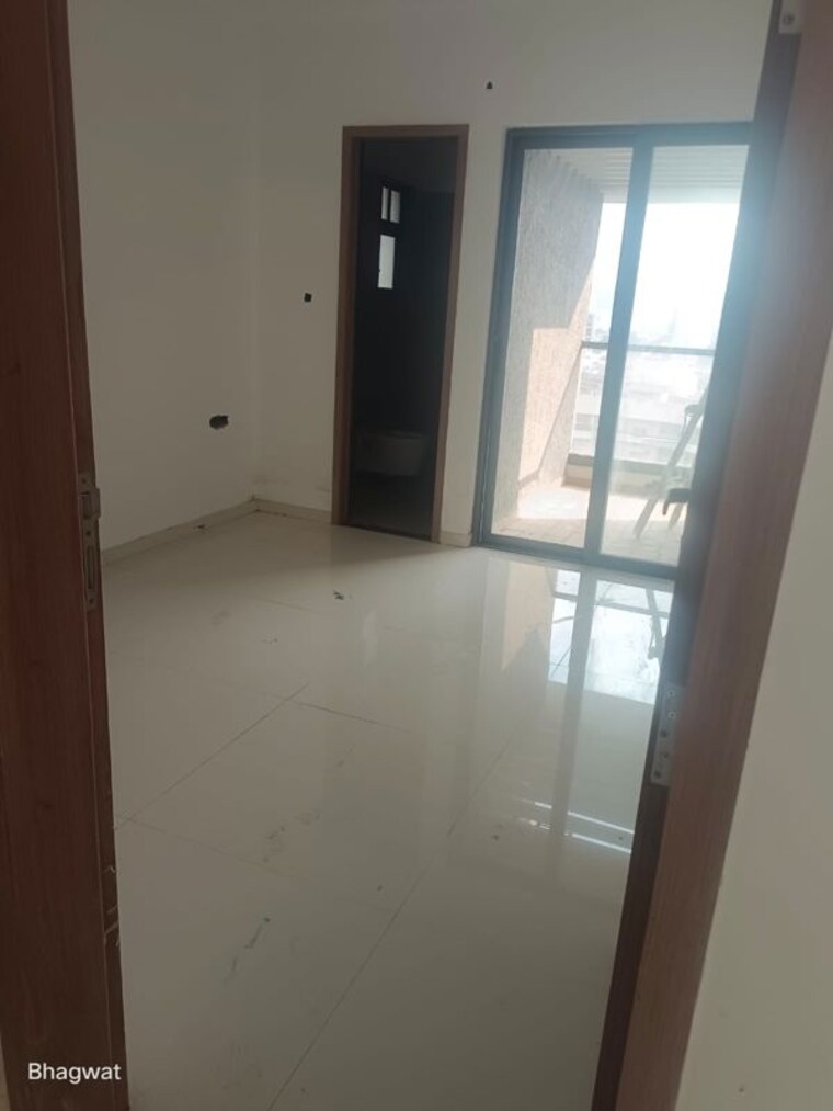 Room, sree-mangal-aishwaryam-greens-phase-ii 3 Bedroom 1300 Sq.Ft. Apartment In Wakad Pune 9868360