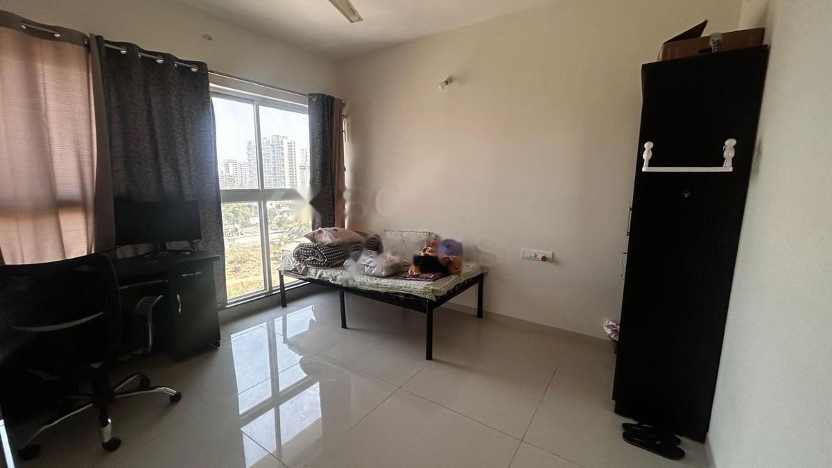 2 BHK Apartment For Rent in Paranjape Trident Towers