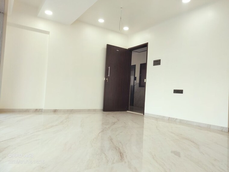 Room, hatdia-ison-height 2 Bedroom 720 Sq.Ft. Apartment In Lower Parel Mumbai 9868466