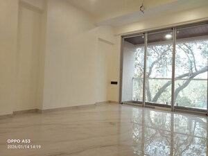 Room in 2 BHK Apartment at Hatdia Ison Height, Lower Parel – for Rent