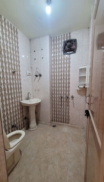 Bathroom in 2 BHK Apartment at Dilshad Colony – for Sale