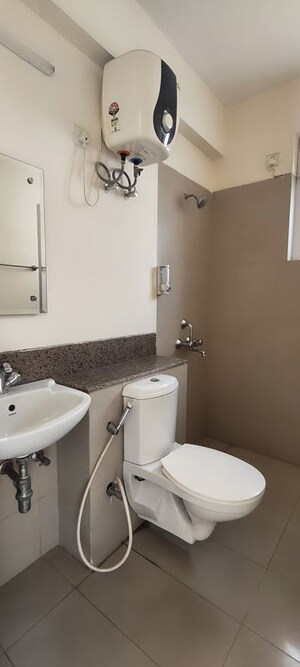 Master Bedroom in 3.5 BHK Builder Floor at Emaar MGF Emerald Hills, Sector 65 – for Rent