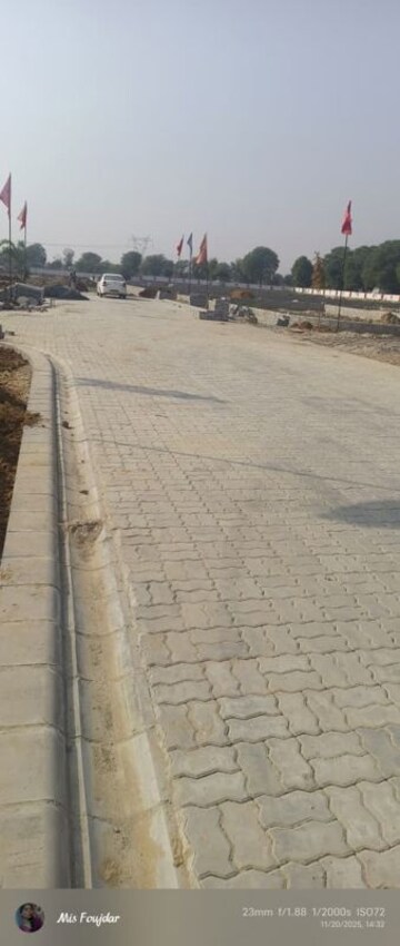  Plot For Sale in Renwal Manji