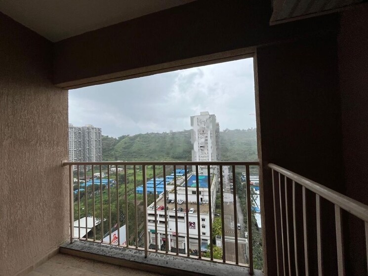 Balcony, godrej-green-vistas 3 Bedroom 1202 Sq.Ft. Apartment In Mahalunge Pune 9868456