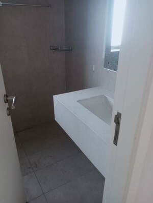 Bathroom in 3.5 BHK Apartment at Orchid Petals, Sector 49 – for Rent