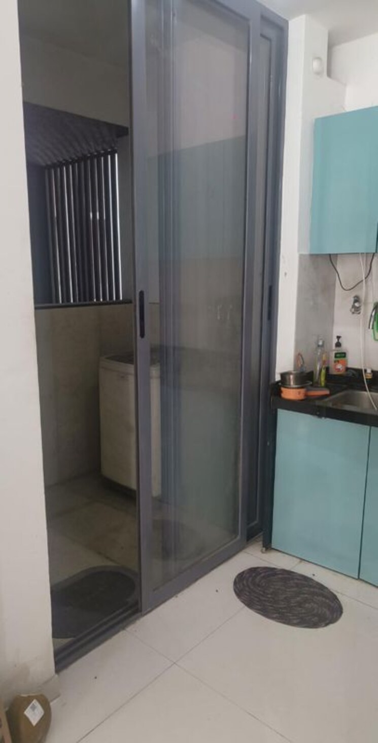 Bathroom, majestique-signature-towers 3 Bedroom 1730 Sq.Ft. Apartment In Balewadi Pune 9868705