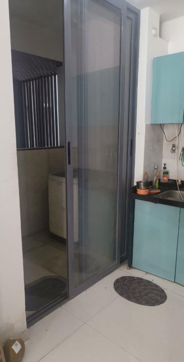 Bathroom, majestique-signature-towers 3 Bedroom 1730 Sq.Ft. Apartment In Balewadi Pune 9868705