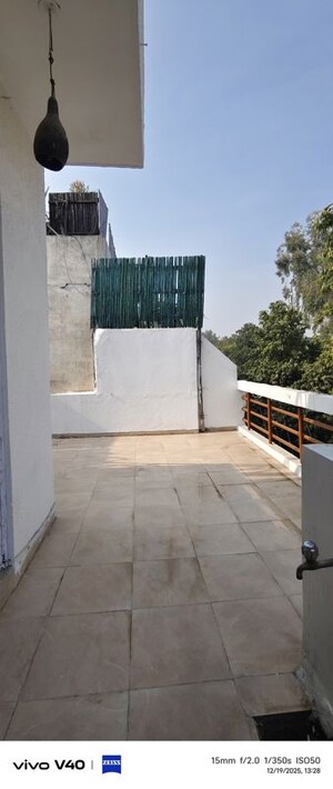 Balcony in 3 BHK Apartment at Defence Colony – for Rent