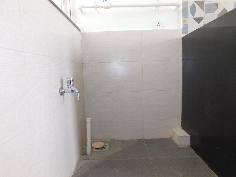 Bathroom, kolte-patil-life-republic 3 Bedroom 1012 Sq.Ft. Apartment In Hinjewadi Pune 9868731