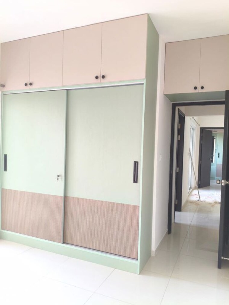 Room, provident-capella 2.5 Bedroom 1110 Sq.Ft. Apartment In Whitefield Bangalore 9847866